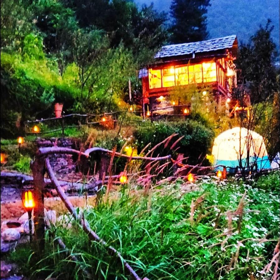 Parvatis Lap Luxury Hostel & Camps Kasol Exterior photo